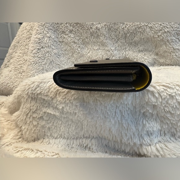 EUC Céline Long Flap Pebble Calfskin Leather Wallet in Grey/Yellow - Picture 12 of 15